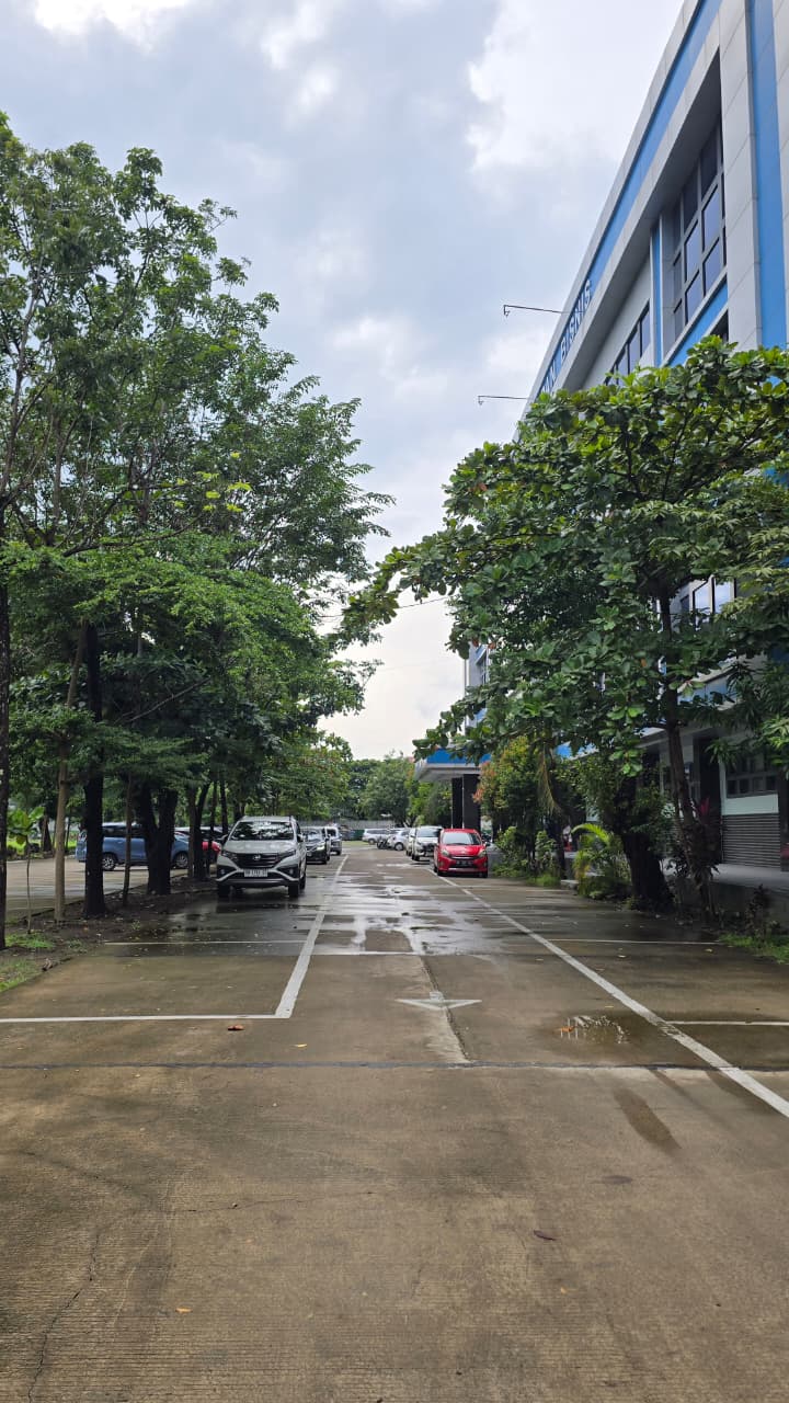 Parkir & View Gedung